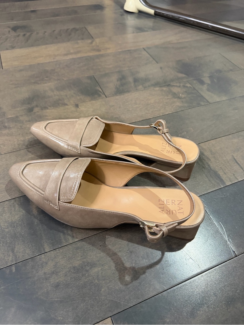 Naturalizer Slingback Loafers with Low Block Heel size 11